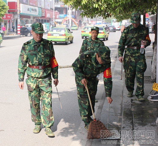 民兵清掃街道.jpg